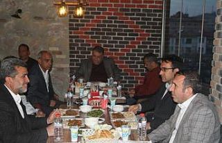 Şehit aileleri ve vatandaşlar iftarda buluştu