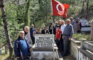 Şehit asker dualarla anıldı
