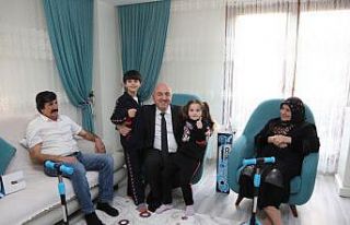 Şehit çocuklarına scooter sürprizi