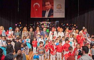 Selçuk Üniversitesinde Ulusal Egemenlik ve Çocuk...