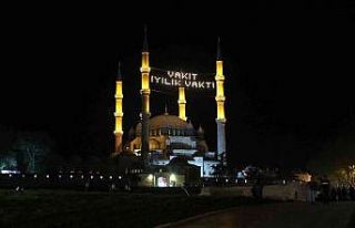 Selimiye Camii’nde 2 yıl aradan sonra Kadir Gecesi...