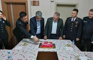 Şenkaya ilçe Emniyet Amirliğinden iftar yemeği