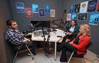 Şiddet gören kadınlara ses oluyorlar