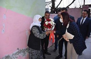 Siirt Valisi Hacıbektaşoğlu, iftarda şehit ailesinin...