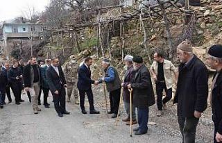 Siirt Valisi Hacıbektaşoğlu, Şirvan ilçesinde...