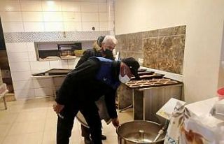 Sinop’ta zabıta ekiplerinden fırınlara baskın...