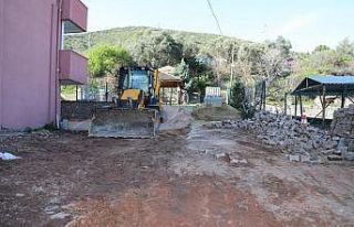Şirinyalı’da parke çalışmaları başladı