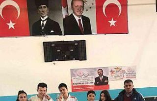 Sporcularda Türkiye yarı finali sevinci