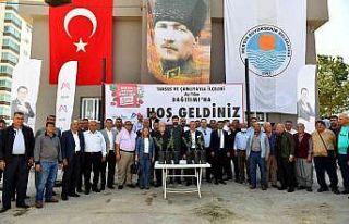 Tarsus ve Çamlıyayla’da çiftçilere alıç fidanı...
