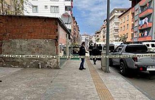 Tartıştığı kişi tarafından bacaklarından vuruldu