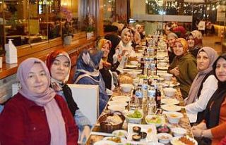 Tekstil firması çalışanları iftarda buluştu