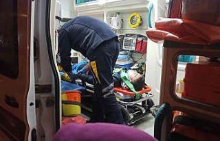 Ticari taksinin çarptığı çocuk yaralandı