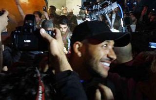 Trabzonspor’a havalimanında yapılan coşkulu karşılama...