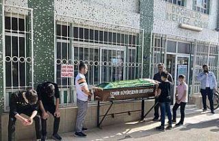 Trafik kazası sonucu hayatını kaybeden genç kız...