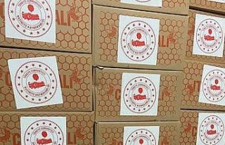 Tunceli’de 225 ihtiyaç sahibi aileye koli yardımı