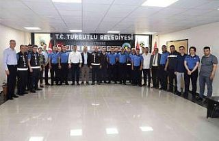 Turgutlu Belediyesinde geleneksel bayramlaşma yapıldı