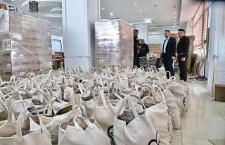 Turhal’da 3 bin aileye "Gıda Çantası"