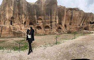 Turizm elçisi Korzay, doğunun Efes’i olarak anılan...