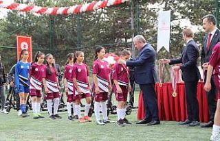 Türkiye şampiyonu Horozkentspor, kupasını TBMM...