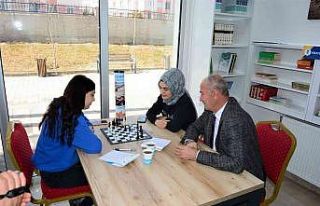 Tuşba Belediyesinden ‘Kitap Kafe’ hizmeti