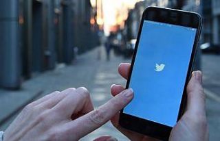 Twitter kullanıcı sayısı ve gelirini artırdı