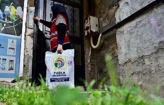 Üniversite öğrencileri 90 ihtiyaç sahibi ailenin...