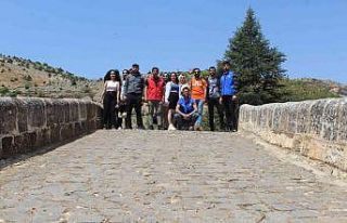 Üniversite öğrencileri Çemişgezek ilçesini gezdi