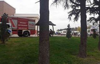 Üniversitenin konferans salonunda çıkan yangın...