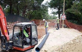 Urla Çeşmealtı’nda taşkın sorununun önüne...