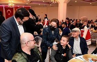 Uşak protokolü şehit aileleri ve gazilerle iftarda...