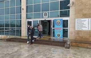 Uşak’ta gözaltına alınan 2 uyuşturucu taciri...