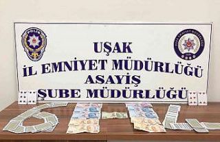 Uşak’ta kumar oynayan 4 kişiye para cezası kesildi