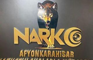 Uyuşturucu tacirinin zulasını eğitimli narkotik...
