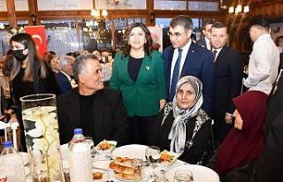 Vali Gürel, şehit aileleri ve gazilerle iftarda...
