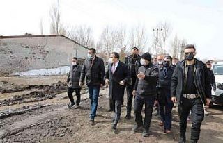 Vali Öksüz sel bölgesinde incelemelerde bulundu