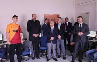 Vali Oktay Çağatay’dan Tatvan ve Güroymak ilçelerine...