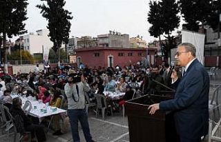 Vali Su, Roman vatandaşlarla iftarda buluştu