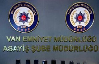 Van’da 22 şahıs tutuklandı