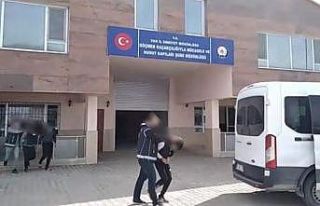 Van’da 4 organizatör tutuklandı