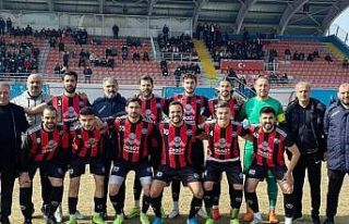 Yahyalıspor ve Develispor küme düştü