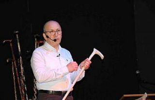 ’Yaşayan İnsan Hazineleri’ Ödülü’nü alan...