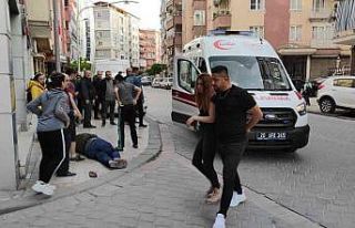 Yaşlı adamı hayatta tutmak için harcanan çabalar...