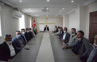 Yedisu’da muhtarları toplantısı yapıldı