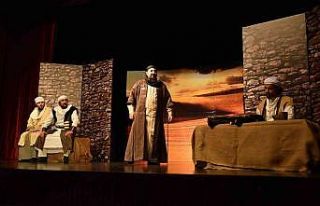 Yeryüzünün Yıldızları tiyatrosu Yıldırım’da...