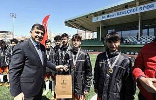 Yeşil sahada başarı parolası: ’’Oku-oyna-zinde...