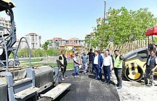 Yesilyurt’ta yol hizmetlerine önem