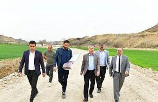 Yeşilyurt’ta yollar daha konforlu hale getiriliyor