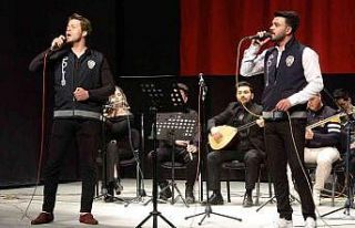 Yüksekova polisinden muhteşem konser