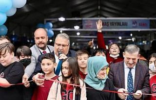 Yunusemre Kitap Günleri başladı