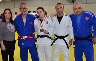 Yunusemreli judocu Sümeyye, Paris yolcusu